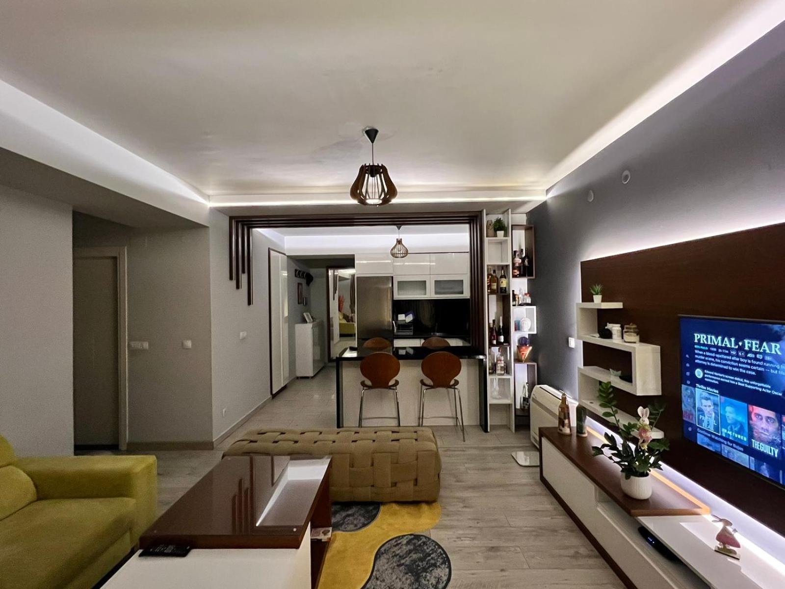 Capitоl Suites Skopje Ngoại thất bức ảnh